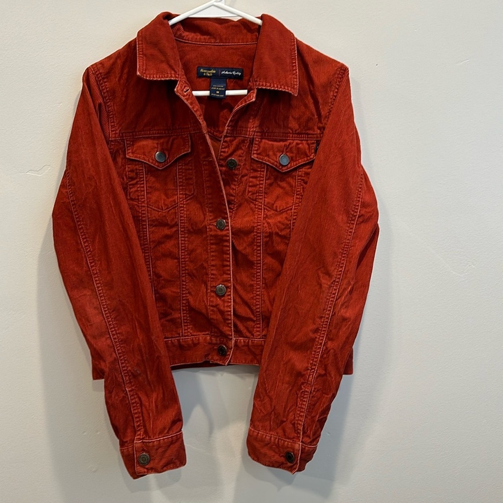 Abercrombie corduroy jacket. Size M. Burnt orange color.